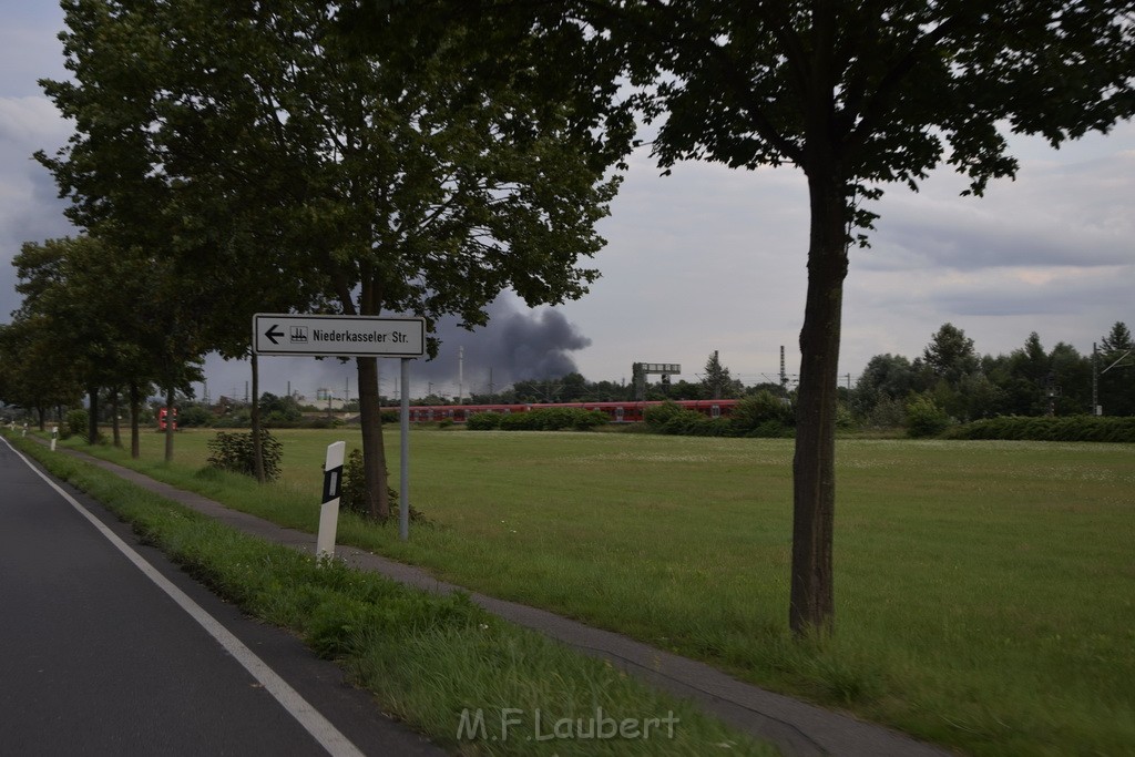 Grossbrand Halle Troisdorf Kriegsdorf Junkersring P006.JPG - Miklos Laubert